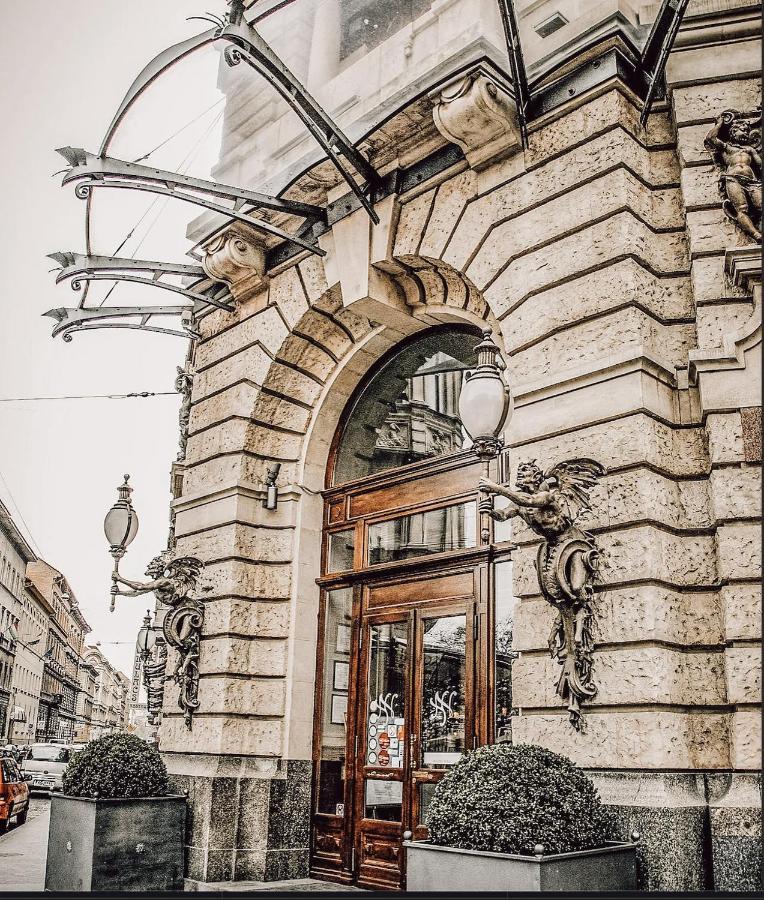 Apartment Duplex Penthouse With Sauna & Jacuzzi In The Centre Of *